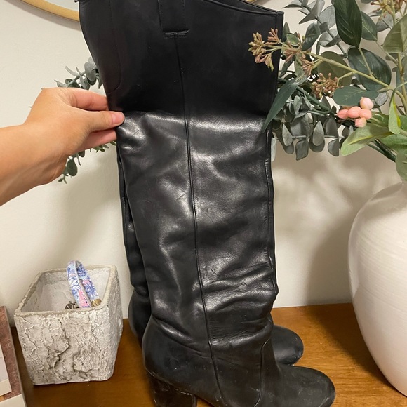Genuine leather black knee high boots - Picture 2 of 2